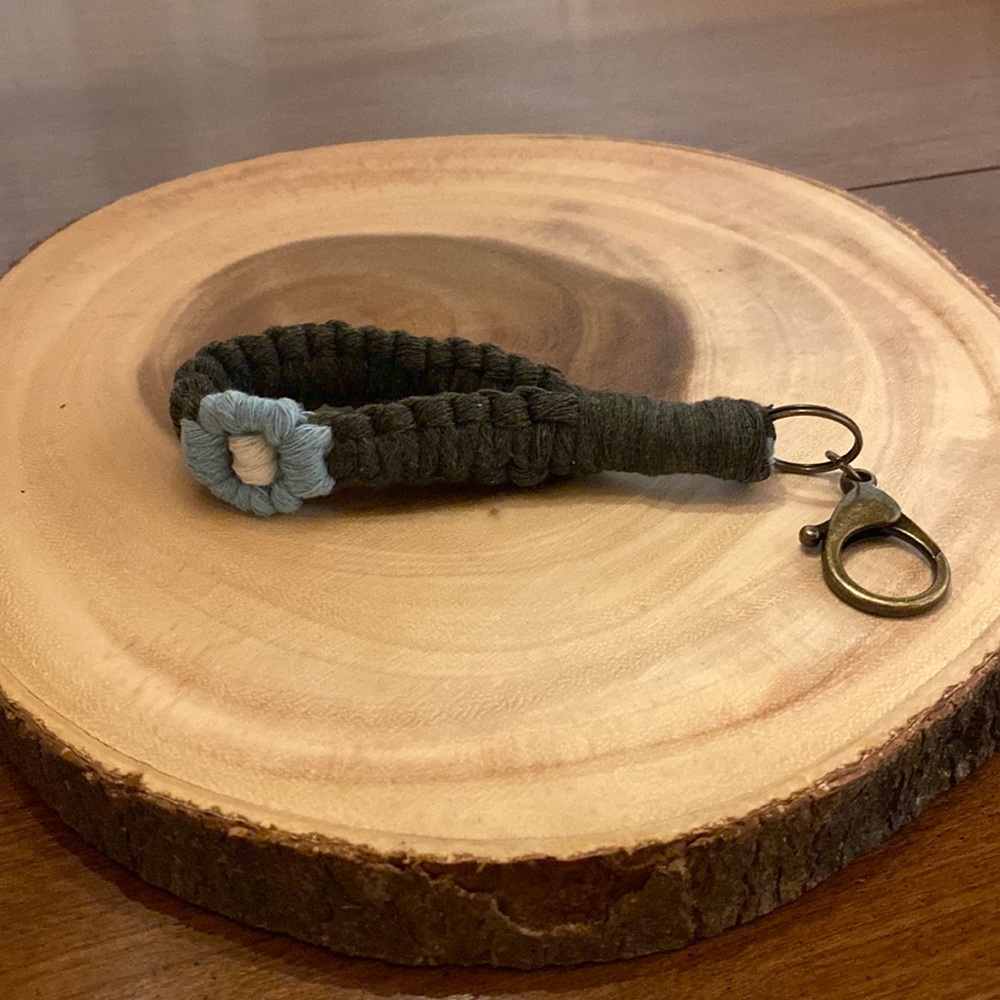NEW! Handmade Flower Macrame Keychain